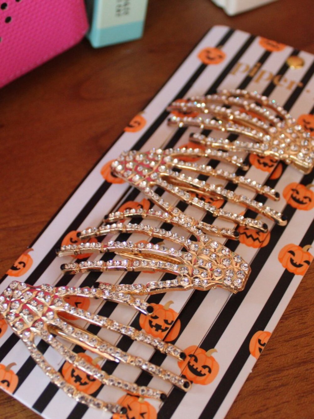 Piper K Halloween Rhinestone Skeleton Hand Hair Clips 4 Pack Gold Gothic NWT